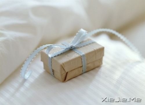 早安心语：没有什么难过能与众不同 (4)